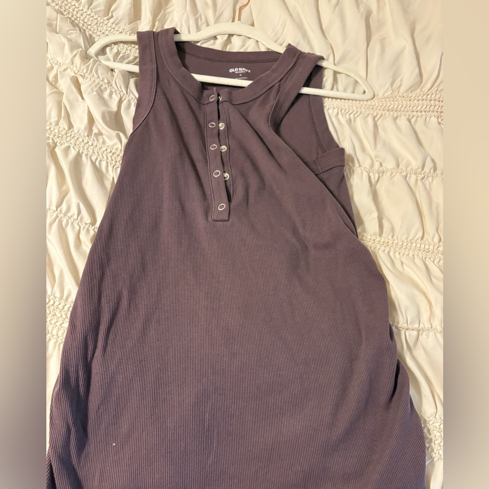 Old Navy Women's maternity  purple Tank Top